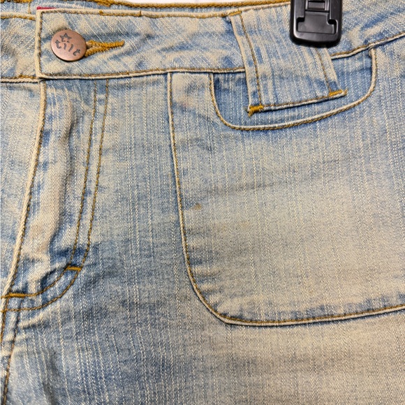 VINTAGE Tilt jean shorts - Picture 7 of 7